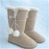 Snow boots